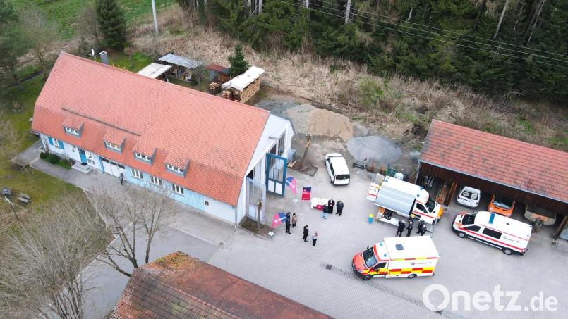 Derzeit ist die Rettungsstation noch im alten Lokschuppen untergebracht. Bild: Matthias Walk/exb