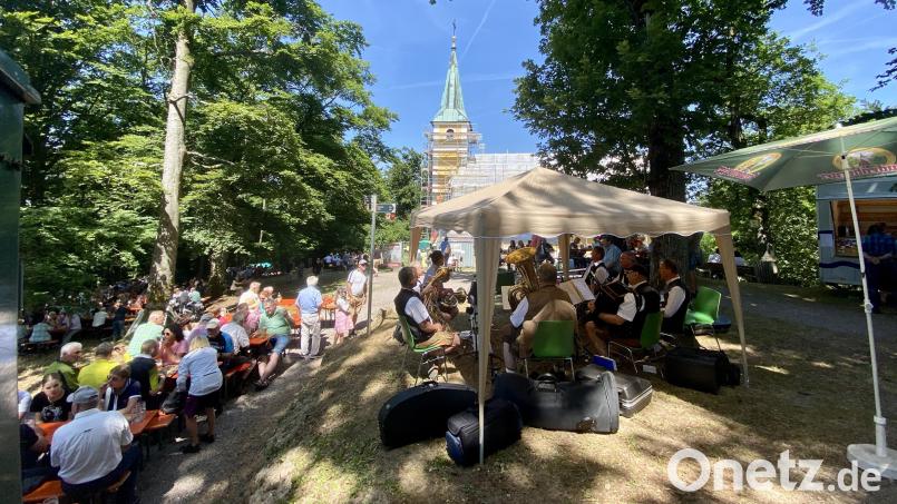 Das Johannisbergfest 2025 in Freudenberg zog wieder viele Besucher aus nah und fern an. Bild: Ina Piehler