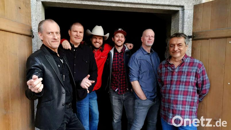 Einen Dämmerschoppen mit den Countryholics gibt es am Sonntag, 27. Juli, um 18.30 Uhr. Bild: Heike Bogenberger/exb