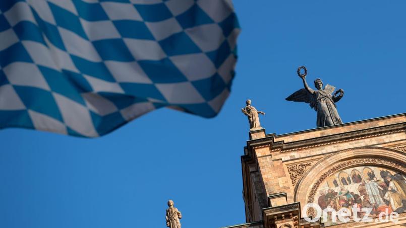 In der CSU wird eine Koalition mit der SPD nicht mehr als Spinnerei, sondern als echte Option gesehen. Archivbild: picture alliance/Sven Hoppe/dpa/Archivbild