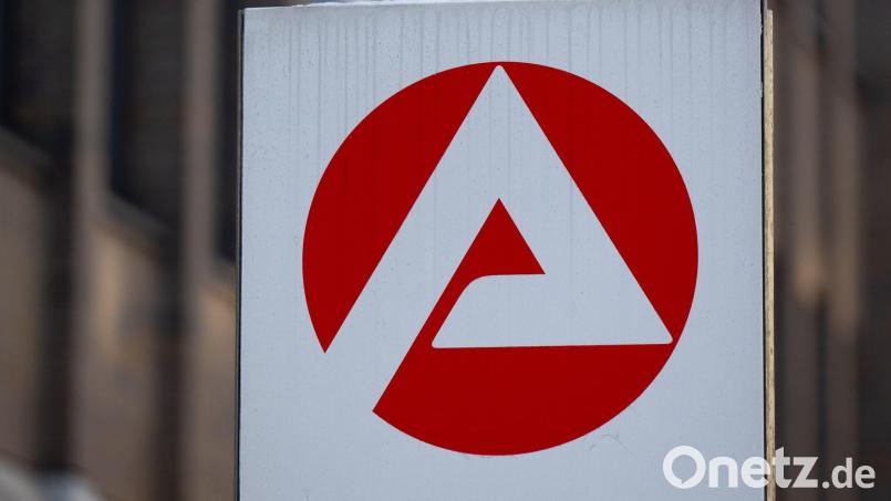 Während die Arbeitslosigkeit im Juni in der Stadt Amberg zurückging, stieg sie im Landkreis Amberg-Sulzbach an. Bild: Sven Hoppe/dpa
