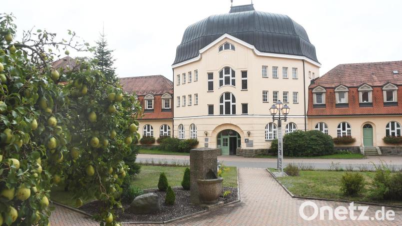 Im Bezirksklinikum Wöllershof soll eine ehemalige Patientin versucht haben, zwei Mitpatientinnen zu töten. Das Landgereicht Weiden verurteilte die 20-Jährige nun zu einer Unterbringung in einem psychiatrischen Krankenhaus. Archivbild: Gabi Schönberger