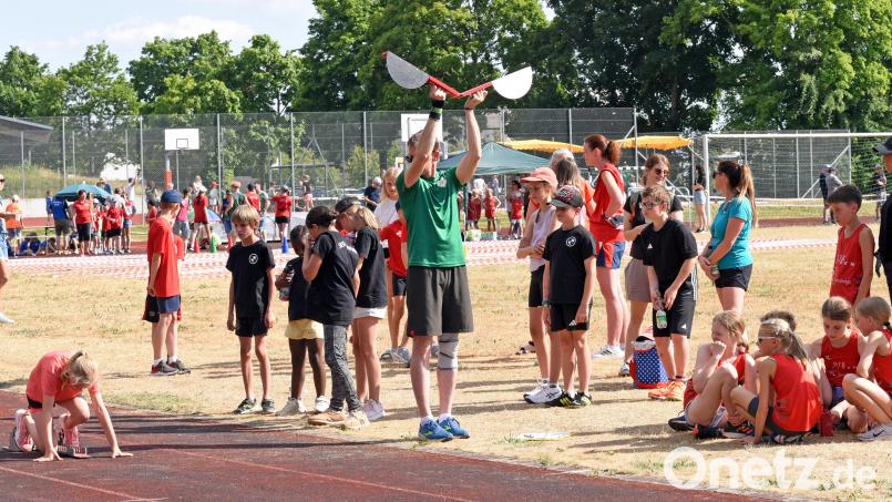 In der Kinderleichtathletik treten die Sportler noch in Teams von vier bis sieben Personen zusammen an. Später ist die Leichtathletik dann aber ein Einzelsport. Bild: gb