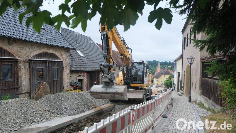 Die Plößberger Straße ist derzeit eine Großbaustelle. Bild: Fred Lehner