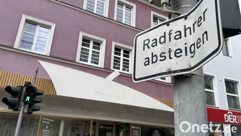 Noch zu oft heißt es für Radfahrer "absteigen". Bild: Matthias Bäumler/fph