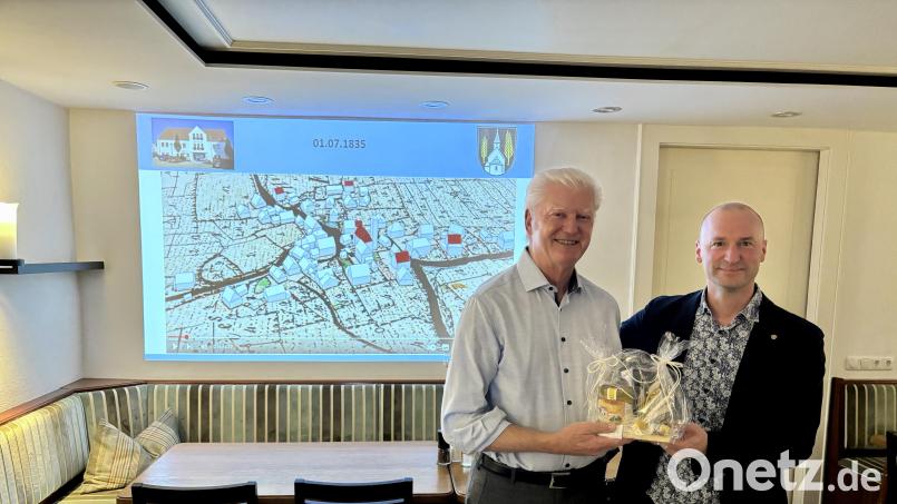 Altbürgermeister Werner Renner und Rotary Präsident Marco Werner Bild: lei
