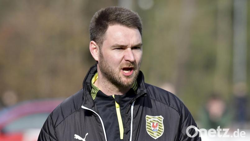 Christian Gäck, Trainer des Kreisligaabsteigers SV Hahnbach II, will mit seiner Mannschaft in der Kreisklasse West vorne mitmischen. Archivbild: Hubert Ziegler