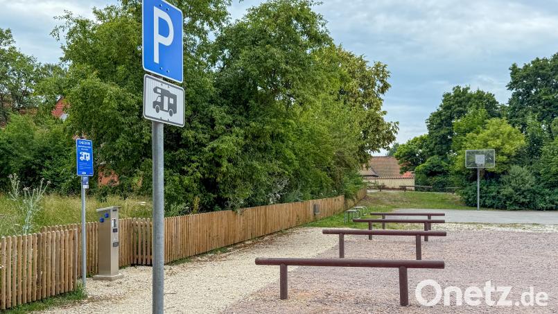 Im Kümmersbrucker Ortsteil Theuern gibt es seit kurzem einen Wohnmobilstellplatz. Bild: Petra Hartl