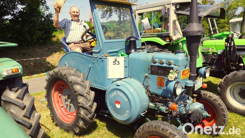 Die Bulldog-Begeisterten nehmen mitunter auch eine lange Anfahrt in Kauf, um bei den Treffen dabei sein zu können. Archivbild: bkr