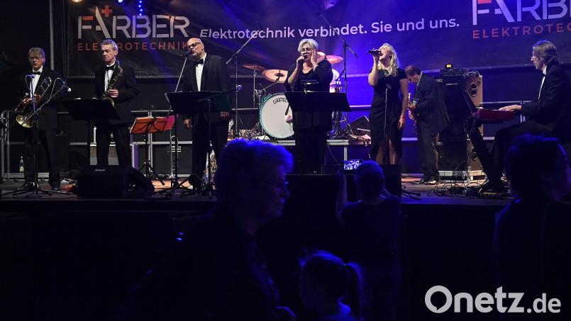 Fundamental Soul Thunder bei einem früheren Auftritt beim Amberger Altstadtfest. Am Freitag, 18. Juli, spielt die Combo bei &quot;Hahnbach Summa&quot;. Archivbild: Petra Hartl