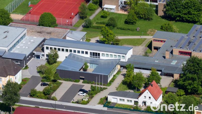 Auch die Realschule im Stiftland würde genügend Erweiterungsmöglichkeiten bieten, ist der Studie zu entnehmen. Archivbild: Realschule im Stiftland/Tobias Neubert