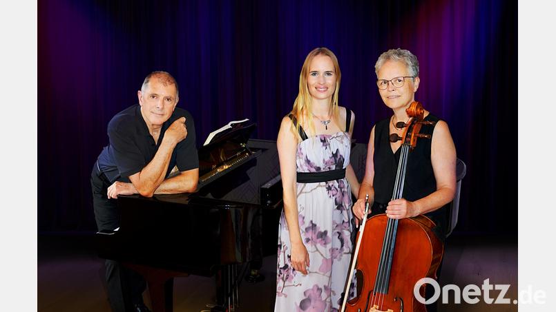 Das Trio American Songbook, bestehend aus Laura Demjan, Ute Sommer und Albert Sommer, überzeugte mit Gefühl und technischer Perfektion. Bild: Albert Sommer/exb