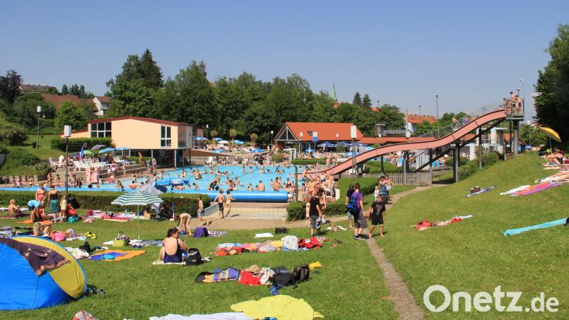 Das Freizeitzentrum Erbendorf ist einer von vielen Betriebszweigen der Stadtwerke. Archivbild: Marina Sigritz
