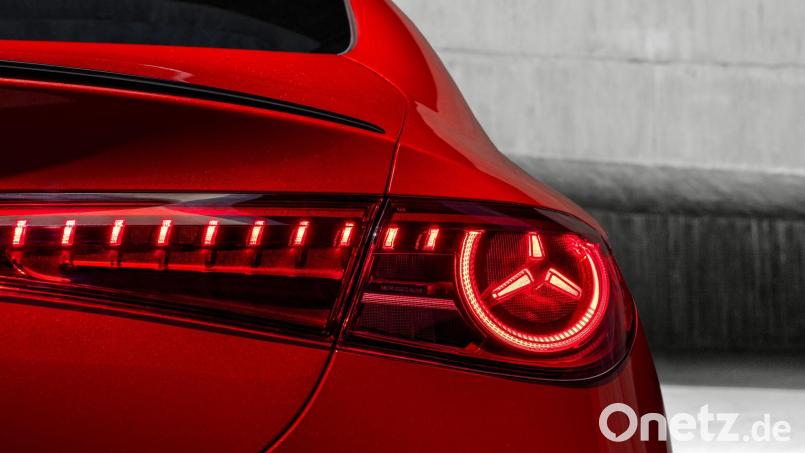 Welchen Namen dieses Auto trägt, dürfte auch dem Hintermann im Zweifel schnell klar werden. Bild: Mercedes-Benz AG/dpa