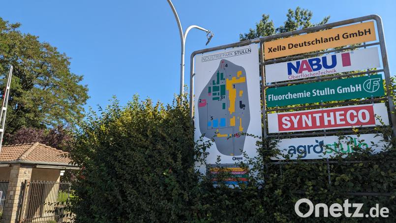 Neben anderen Unternehmen gehört die insolvente Fluorchemie zum Stullner Industriepark. Der ZMS möchte auf dem Gelände neue Recyclingverfahren etablieren. Archivbild: Kristin Winderl