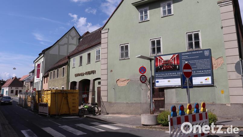 Die aktuelle Baustelle am Tirschenreuther Luitpold-Theaters Bild: Stadt Tirschenreuth, Mirko Streich