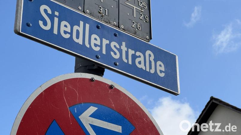 Ein Reihenhaus-Neubaugebiet an der Siedlerstraße in Kümmersbruck sorgt für kontroverse Debatten. Der Bauausschuss hat das Thema deshalb an den Gemeinderat weitergereicht: Der befasst sich damit am nächsten Dienstag, 29. Juli. Bild: Heike Unger