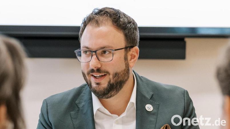 Julian Kraus, nominiert als Bürgermeisterkandidat der CSU Weiherhammer. Bild: Melanie Atencio