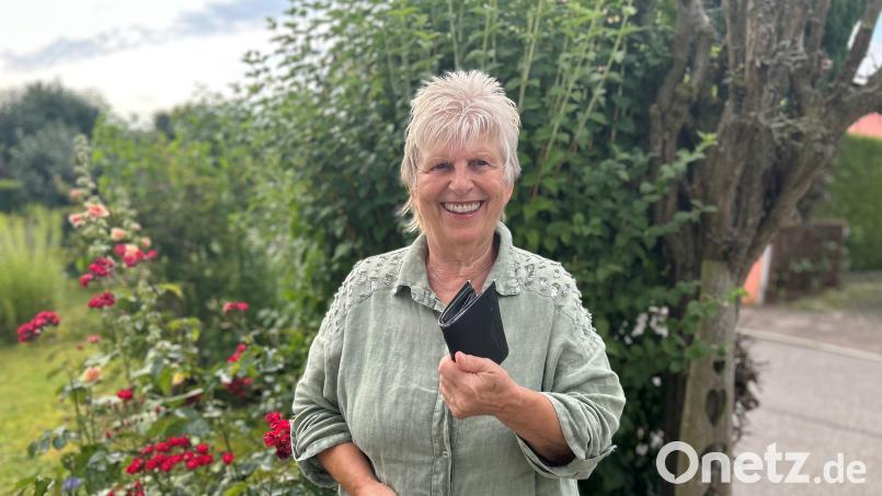 Karolina Eckl ist heilfroh, dass ihr Geldbeutel in einem Vohenstraußer Supermarkt an der Kasse abgegeben wurde. Sie würde sich gern bei der Finderin persönlich bedanken. Bild: ck