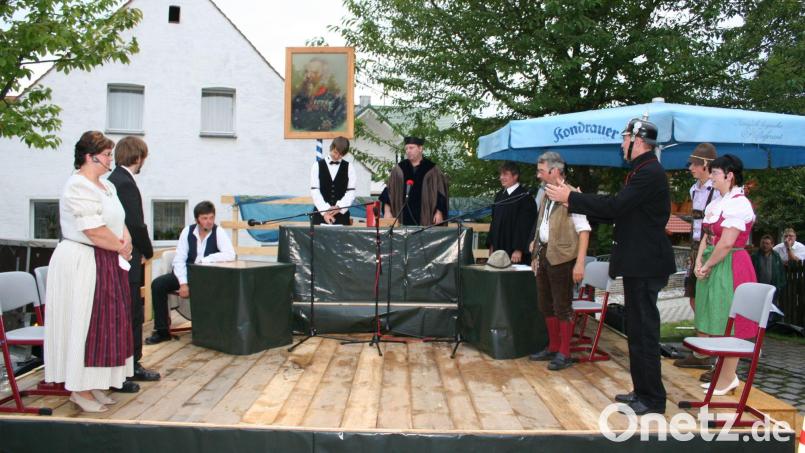 Die Aufführung des Theaterklassikers &quot;Königlich Bayerisches Amtsgericht&quot; kam schon 2010 beim Publikum sehr gut an. Am 9. August dürfen sich die Besucher des Heimatfestes darauf freuen. Archivbild: gz
