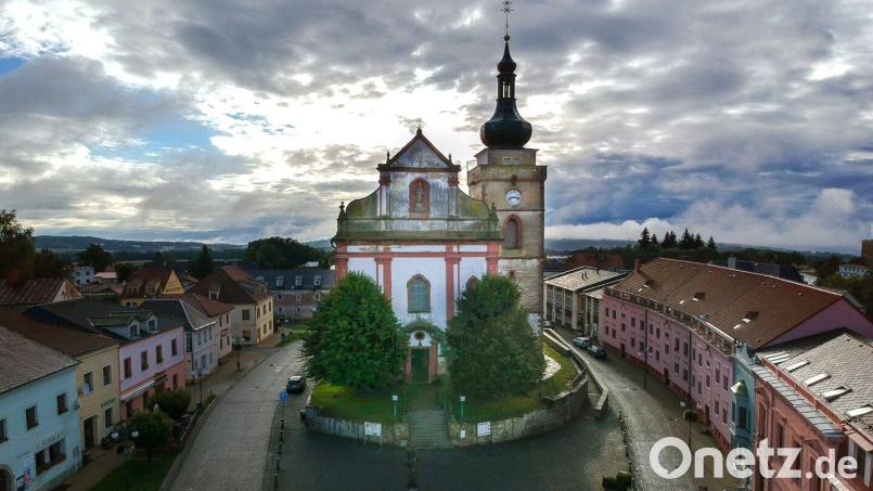 Die Pfarrkirche St. Nikolaus gehört zu den Wahrzeichen von Bor. Archivbild: Anna Sudová