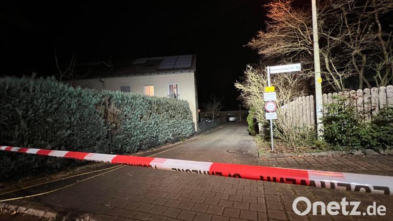Der Jugendliche soll seinen Vater nach einem Streit in Rücken und Oberkörper gestochen haben. (Archivbild) Bild: Eberlein/vifogra/dpa