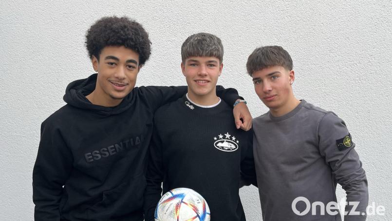 Kenny Bimai, Jonas Germershausen und Paul Gsell (von links) kicken bei der SpVgg Bayreuth. Ihre Heimatvereine sind der SV Hahnbach, FV Vilseck und der ASV Michelfeld. Bild: ama