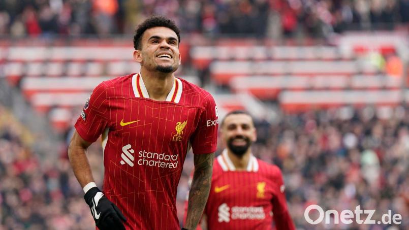 Luis Díaz schon in Rot, aber noch im Trikot des Liverpool FC. Bild: Andrew Yates/CSM via ZUMA Press Wire/dpa