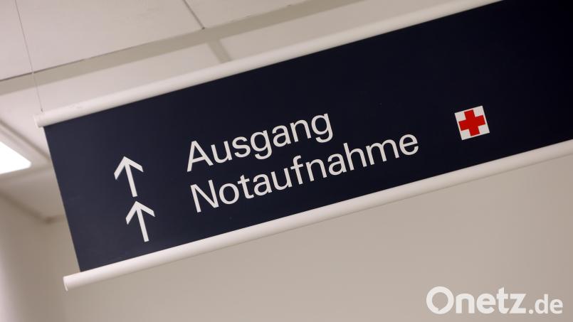 Ein Schild weist auf eine Notaufnahme in einer Klinik hin. Im sogenannten &quot;Tortellini-Fall&quot; rückte ein Oberpfälzer Krankenhaus in den Fokus der Ermittler. Symbolbild: Karl-Josef Hildenbrand/dpa