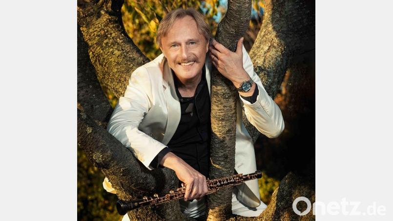 Albrecht Mayer ist für zwei Konzerte in Amberg zu Gast. Bild: Mat Dyme/exb