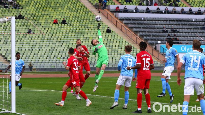 Türkgücü München und Trainer Slaven Skeledzic gehen nach nur drei Spielen getrennte Wege. Archivbild: Ulrich Wagner