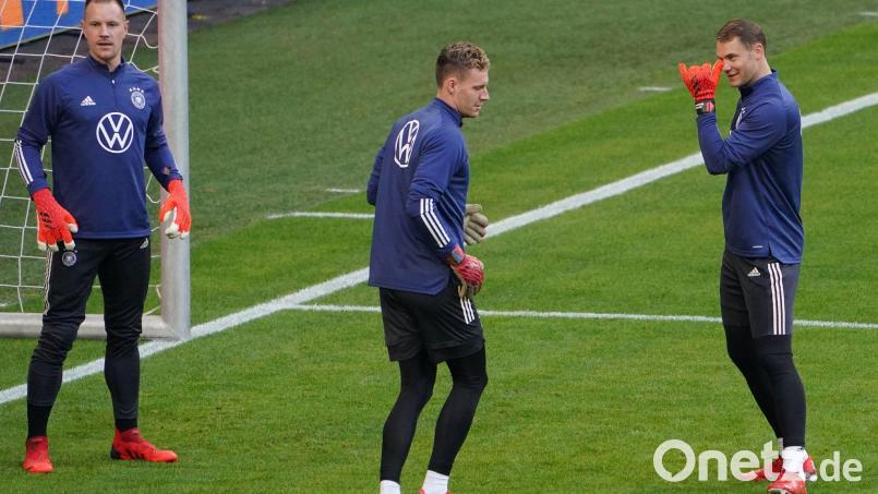 Die Torhüter Marc-Andre ter Stegen (l-r), Bernd Leno und Manuel Neuer. Bild: Marcus Brandt/dpa
