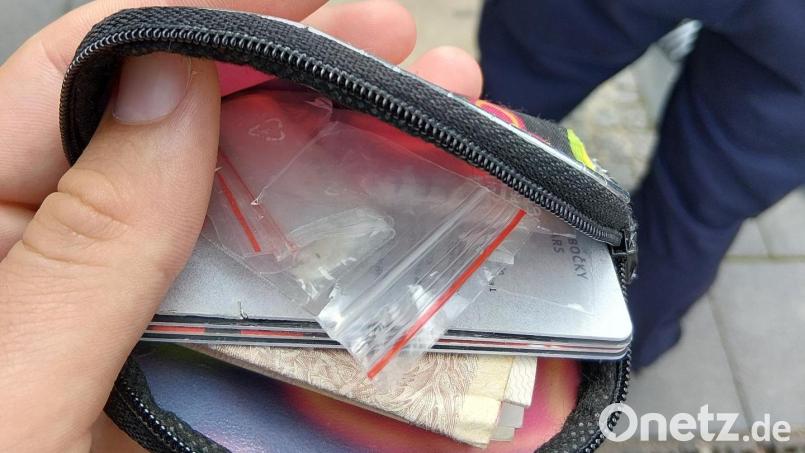 Ein 34-Jähriger versteckte Amphetamin in seinem Geldbeutel. Bild: Bundespolizei