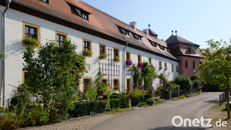 &quot;Wer auf Speinshart blickt, kann nur lernen&quot;, bestätigen Experten. Zum guten Ruf des &quot;Kulturdenkmals von europäischem Rang&quot; tragen wesentlich die Privatinvestitionen im Bereich des Klosterdorfes bei. Bild: do