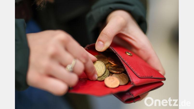 Der deutsche Staat hat im vergangenen Jahr mehr Geld für Sozialhilfe ausgegeben. (Symbolbild) Bild: Jan Woitas/dpa
