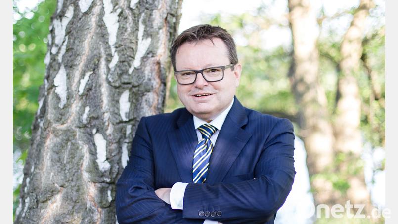 Prof. Dr. Erich Bauer war viele Jahre lang Vorstandsvorsitzender der Luce-Stiftung. Seit Ende Mai ist er nun im Ruhestand. Bild: Luce Stiftung