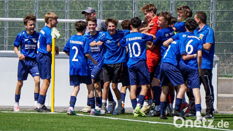 Beim SV Raigering haben die Jugendmannschaften oft genug Grund zum Jubeln. Die C1-Junioren schafften vergangene Saison den Bayernliga-Klassenerhalt. Mit den A1- und B1-Junioren spielen zwei weitere Jugendteams auf Verbandsebene in der Landesliga. Bild: Wiesmann