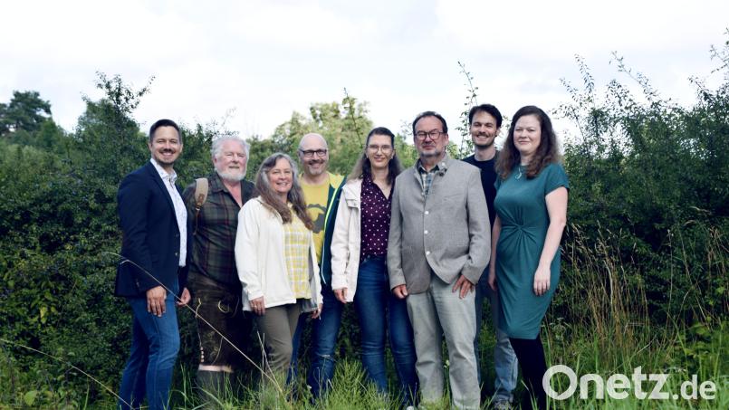 Die Grüne Liste Kümmersbruck und ihre Unterstützer (von links): Jakob Großehagenbrock, Klaus Rothfischer, Sabine Rothfischer, Stephan Spies, Michaela Glaser, Markus Mahal, Moritz Kellner und Sandra Häberl. Bild: A. Spies