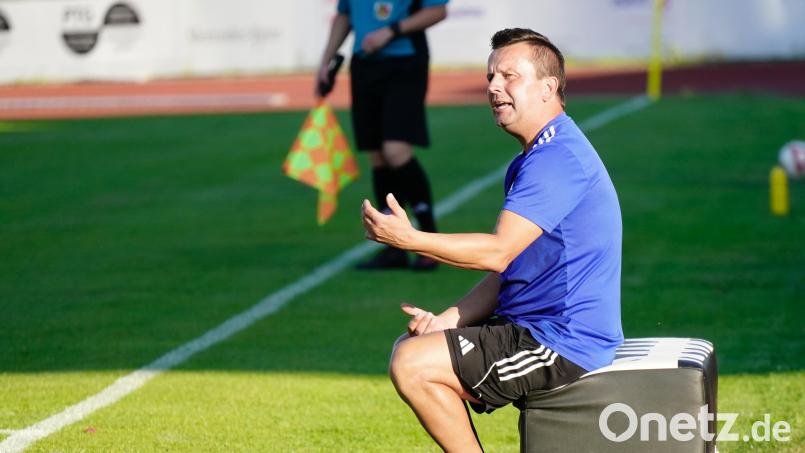 Der Raigeringer Trainer Martin Kratzer hofft, dass seine Mannschaft in das Toto-Pokal-Finale auf Kreisebene einzieht. Bild: ref