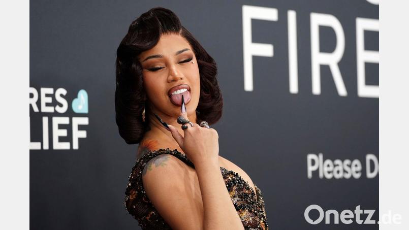 Cardi B kommt um eine Strafe herum. (Archivbild) Bild: Jordan Strauss/Invision/AP/dpa