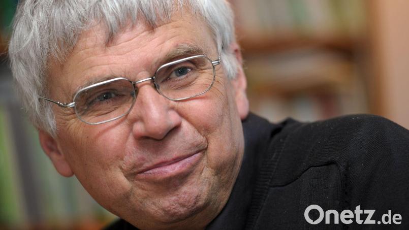 Der frühere Landesbischof Johannes Friedrich ist tot. (Archivbild) Bild: picture alliance / dpa