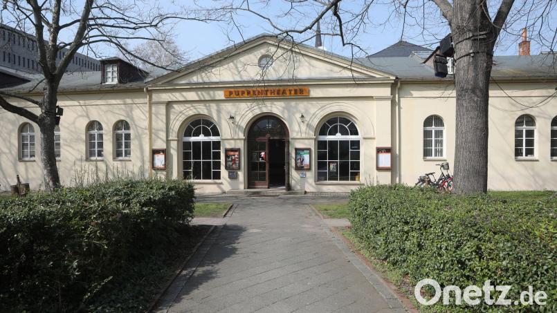 Nach der Sanierung öffnet das Geraer Puppentheater seine Tore (Archiv). Bild: Bodo Schackow/ZB/dpa