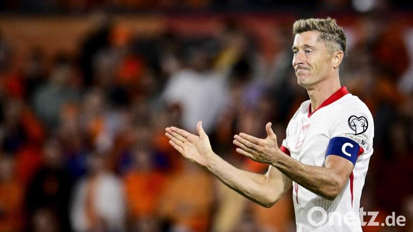 Robert Lewandowski blieb bei seinem Comeback in der polnischen Nationalelf unauffällig. Bild: Olaf Kraak/ANP/dpa