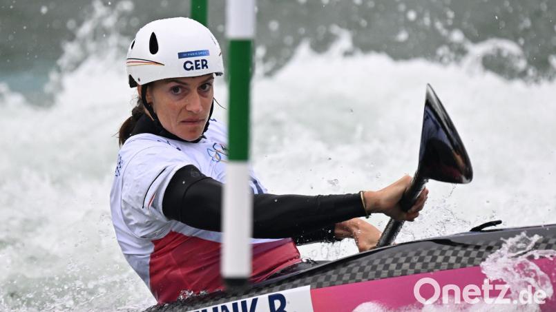 Ricarda Funk patzte beim Weltcupfinale in Augsburg und verpasste somit den Sieg im Gesamtweltcup. (Archivbild) Bild: Sebastian Kahnert/dpa