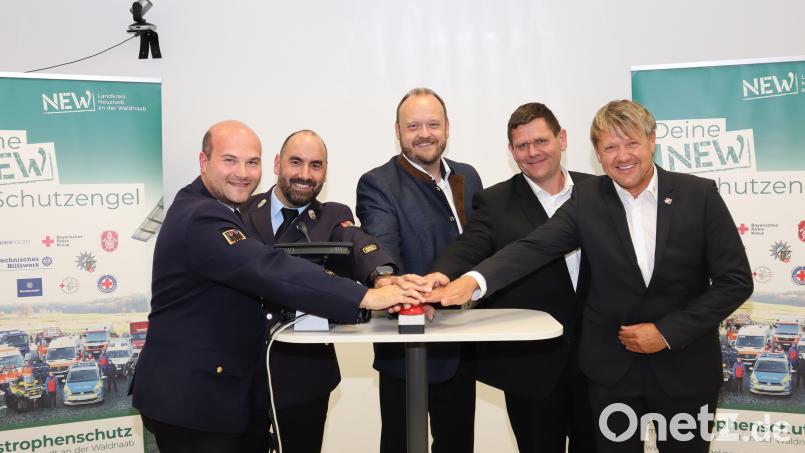 Die neue Kreiseinsatzzentrale (KEZ) des Landkreises Neustadt an der Waldnaab wird feierlich in Betrieb. genommen. Bild: Kreisbrandmeister Alexander Kleber, Kreisbrandinspektion