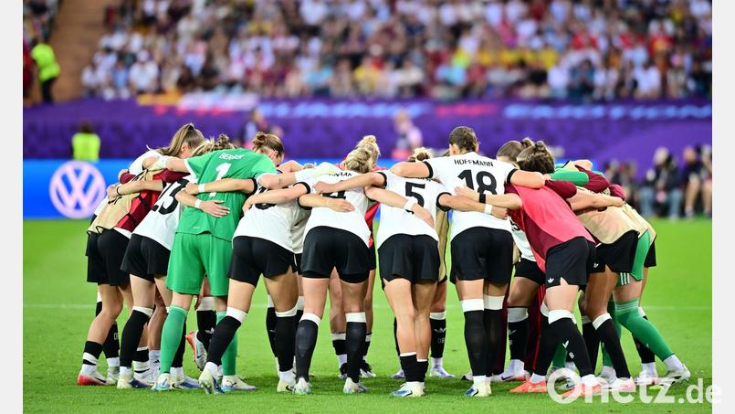 Die deutschen Fußballerinnen bestreiten ihr letztes Heimspiel in diesem Jahr in Kaiserslautern. Bild: Sebastian Christoph Gollnow/dpa