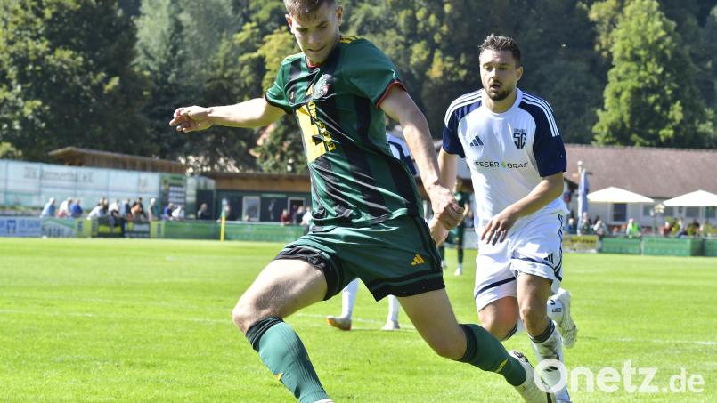 Die DJK Ammerthal zeigt Moral und dreht einen 2:0 Rückstand zu einem 3:2 Sieg. Bild: Hubert Ziegler