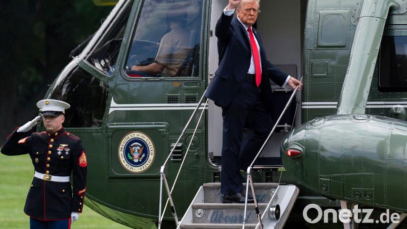 US-Präsident Donald Trump flog zum Finale der US Open nach New York. Bild: Jose Luis Magana/FR159526 AP/AP/dpa