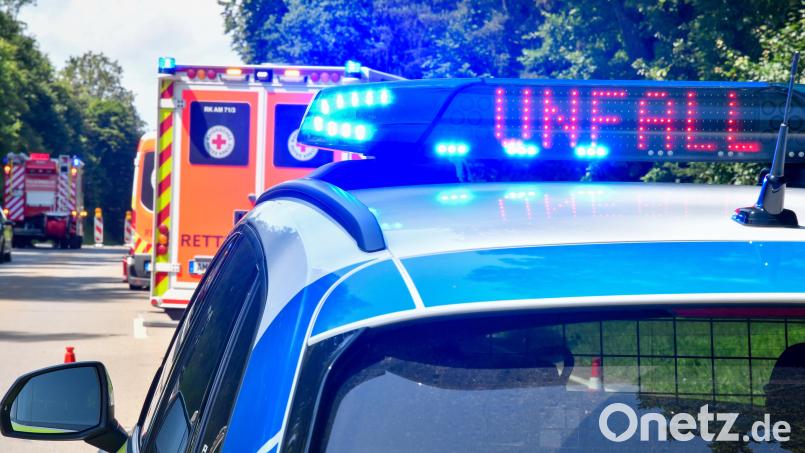 Ein 67-jähriger Mann aus Windischeschenbach verursacht nach einem Blackout einen Unfall. Symbolbild: Petra Hartl