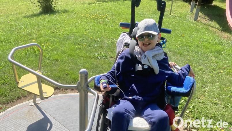 Der neunjährige Ludwig Biebl auf einem Spielplatz. Bild: Simone Biebl